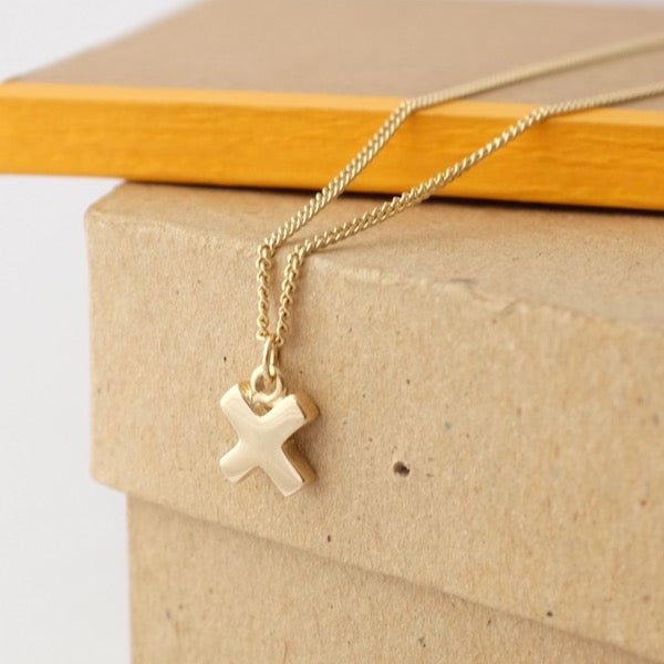 Solid Gold Kiss Cross by Joy Everley